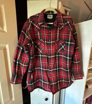 Ely Cattleman Vintage Pearl Snap Quilted Lined Red Plaid Flannel Shacket